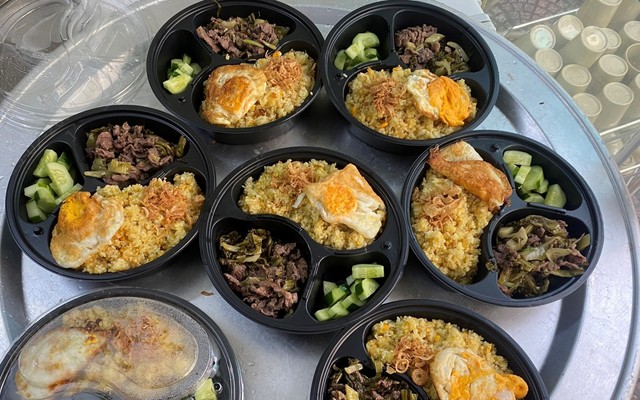 Hạnh Mai - Cơm Rang - 12 Huyền Quang 