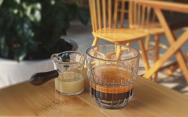 Palm Beach - Coffee - Nguyễn Bỉnh Khiêm