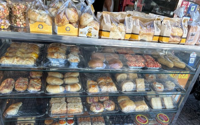 Minh Hương Bakery - Bánh Mì Mặn - Hưng Phú