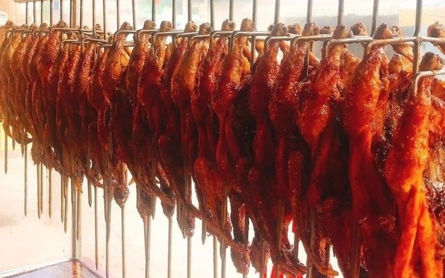 Gà Quay Bánh Bao Cơm Lam - Đồ Ăn Mang Về - Huyền Trân Công Chúa