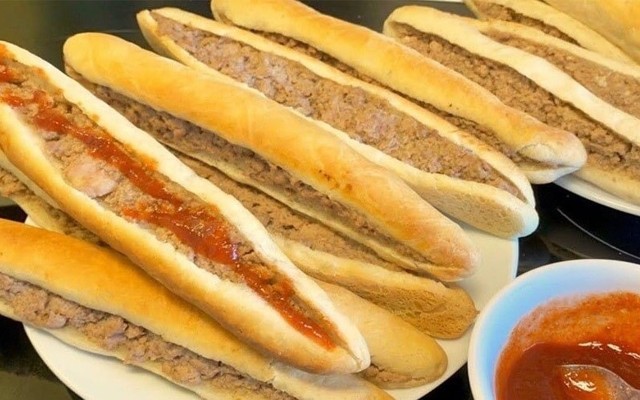 NaLê - Bánh Mỳ Cay - Chùa Vẽ