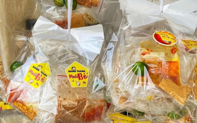 Bánh Tráng Phơi Sương Tây Ninh & Cà Phê - Ngô Quyền