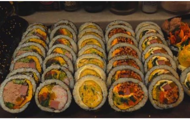 CMer - Cơm Cuộn - Liên Khu 5-6