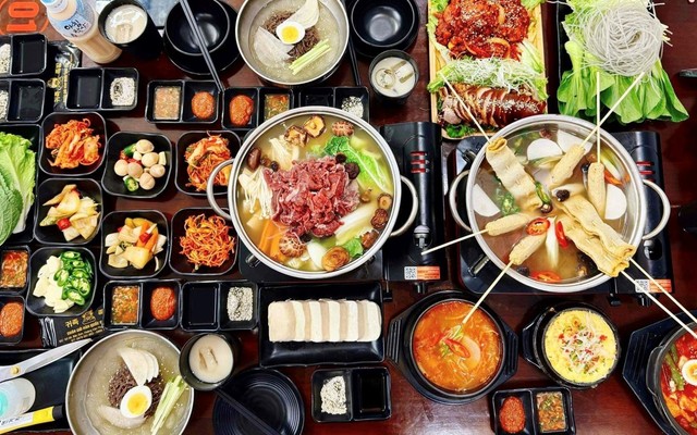 Chân Giò Hàn Quốc Quý Tộc - 99 Bắc Sơn