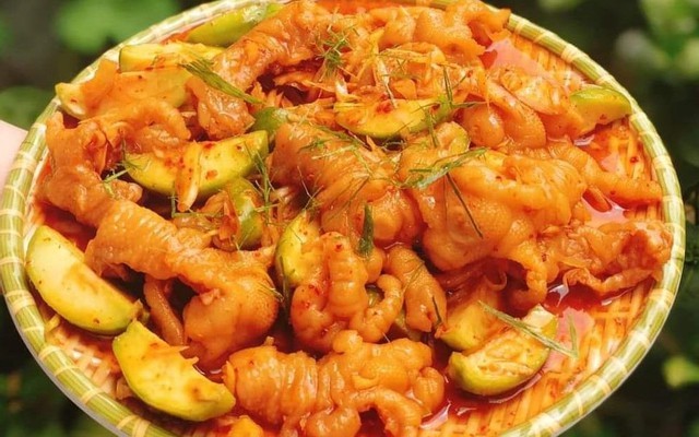 Chân Gà Huyền An Foods - 245 Hai Bà Trưng