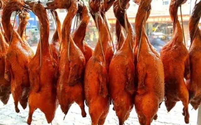 Vịt Quay Thần Tài - Hồ Đắc Di