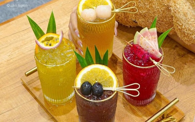 Seventeen - The Best Coffee House 24/7