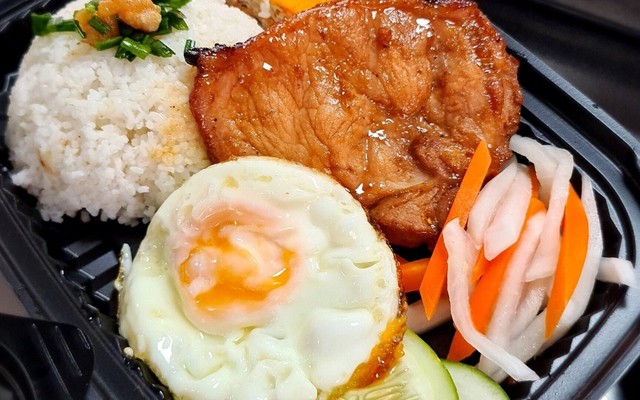 Cơm Tấm Family - Đường Số 5