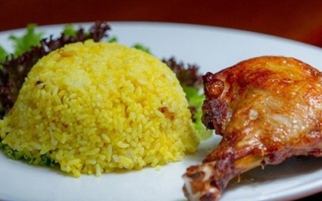 Cơm Gà Xối Mỡ Anh Vy