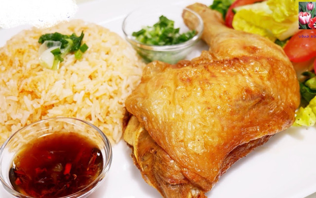 Cơm Gà Xối Mỡ Lộc Giang - Cơm Tấm