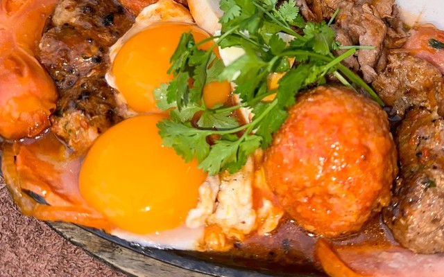 Bánh Mì Chảo Ngọc Xíu - Lâm Văn Bền