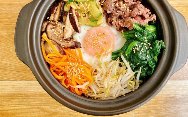 CƠM NẮM QUỲNH EM - Sữa Hạt - 373 Ngọc Hồi