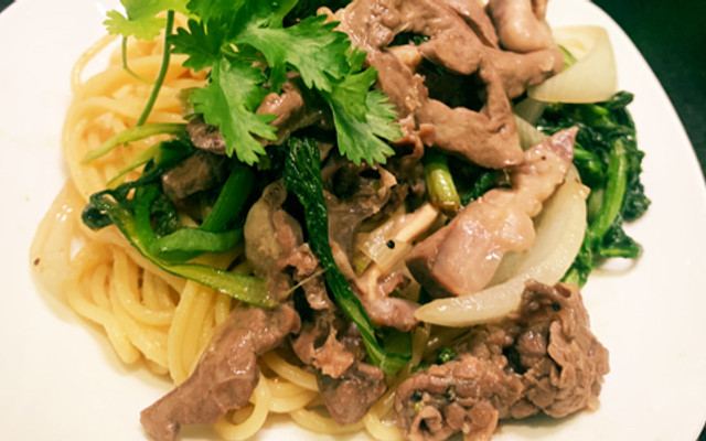 Bếp Ong Vàng - Cháo Tim Cật, Mỳ Chua Cay & Mỳ Xào
