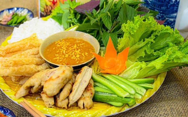 Nem Nướng Ninh Hòa Út Hương - 511B Huỳnh Tấn Phát