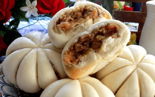 Bánh Bao Nhân Thịt, Xá Xíu - Lương Văn Can