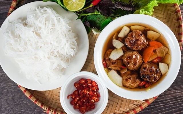 Bánh Cuốn & Bún Phố Cổ - Linh Đàm