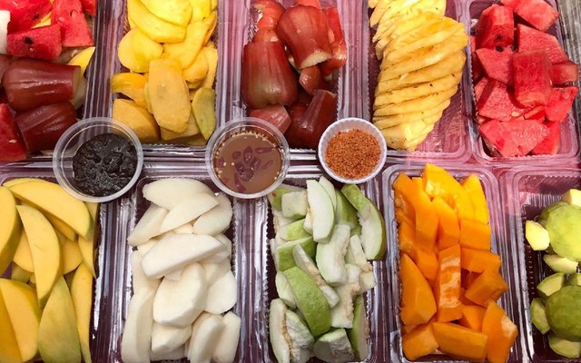 Hoa Quả Gọt Sẵn - Uyên Fruits - Nguyễn Khoái