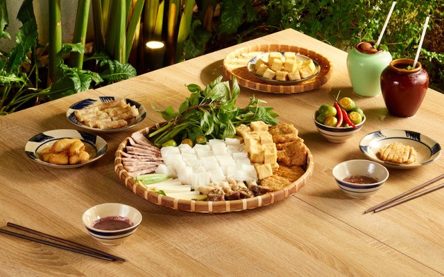 Bún Đậu Mắm Tôm & Gỏi Thái Cậu Út - Đường 16