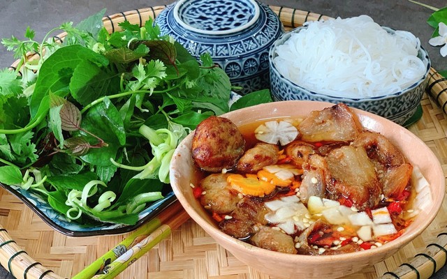 Bún Cá Rô Đồng & Bún Chả Hà Nội - Thái Sơn