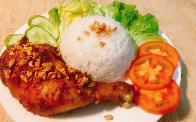 Cơm Văn Phòng & Đồ Ăn Vặt - Kim Mã