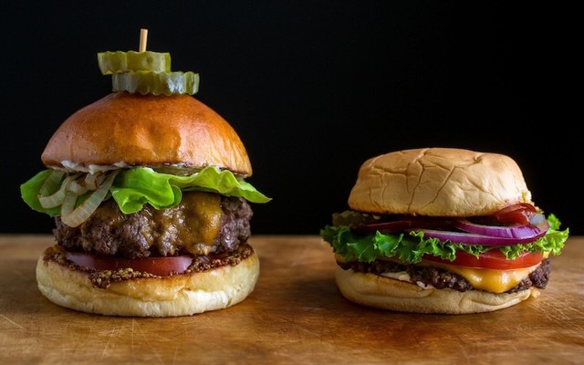 The Hungry Pig - Bùi Viện