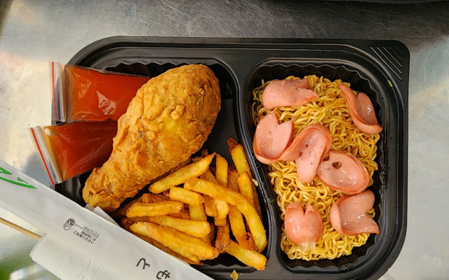 Canteen Voi Ăn Vặt - Đồ Ăn Nhanh & Đồ Ăn Vặt - Phố Hoàng Như Tiếp