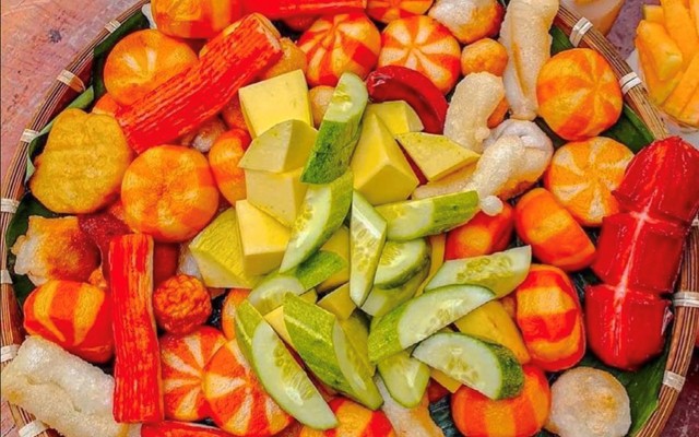 Ăn Vặt & Cá Viên Chiên The Win - Đường 28