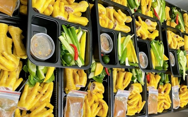 Chân Gà Lan Em - Chân Gà Sốt Thái - 37 Ngô Sĩ Liên