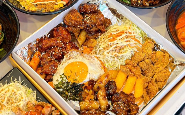 Quán Heo Sữa - Food & Drink