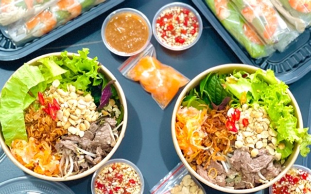 Bếp Mẹ Cá - Gỏi Cuốn & Bún Bò Trộn Nam Bộ