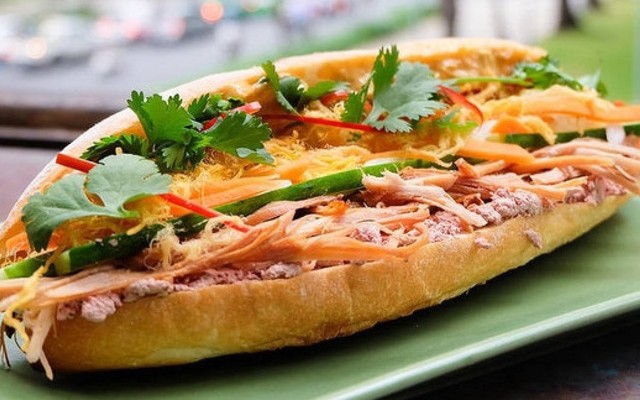 Bánh Mì Cô Kim - Kim Myoung Buh