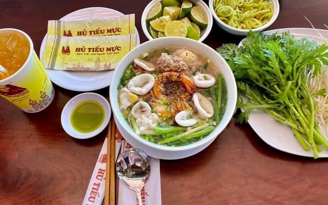 Hủ Tiếu Mực Ông Già Cali - Đường Số 7