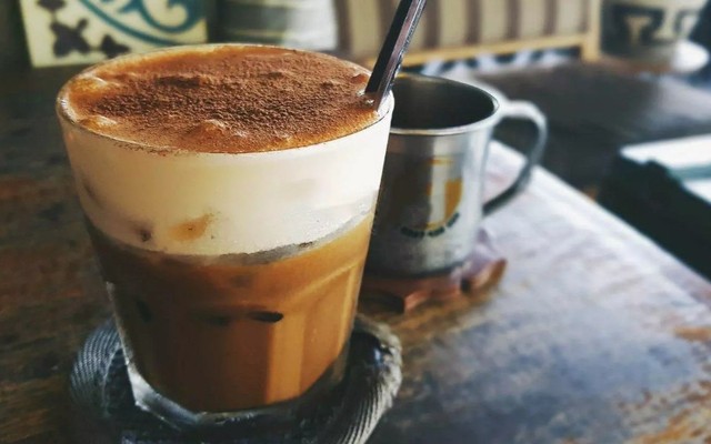 Hơi Đậm Café