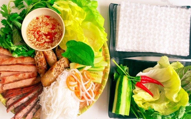 MỲ CAY & BÚN ĐẬU SUSHIN