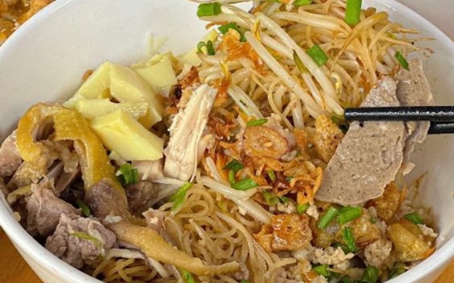 Phở Khô Gia Lai 2 Tô A&T - Bùi Trọng Nghĩa