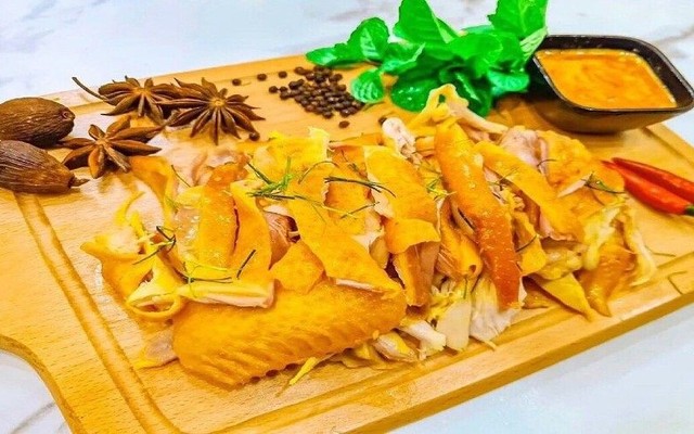 Gà Ủ Muối Hoa Tiêu - VISA Foods 2