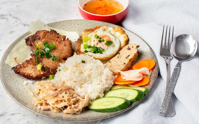 Cơm Tấm Nhà Gỗ - Quận 2