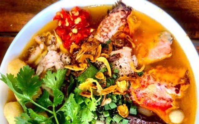 Thủy - Bánh Canh Cua