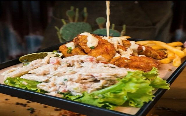 Mischief And Mayhem Burgers - Nước Phần Lan Kéo Dài