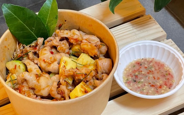 Tiệm Trà Bên Chân Cầu - Chân Gà Sốt Thái - Phạm Văn Đồng