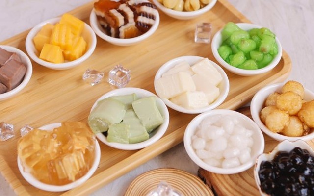 Ghế Gỗ - Trà Sữa Nhà Làm - Tân Kỳ Tân Quý