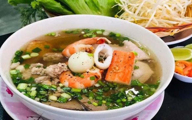 Hủ Tiếu Nam Vang Út Ròm