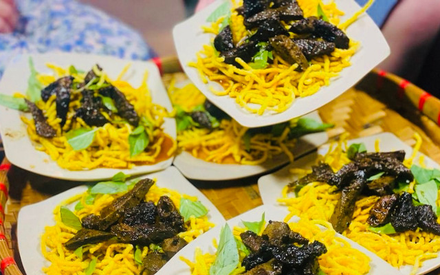 Quán Ăn Vặt Cô Bảy - Ăn Uống - 29 Phù Đổng Thiên Vương