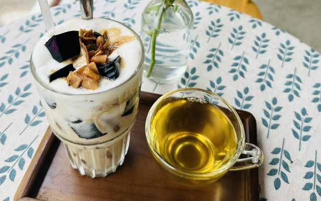 Peace Coffee, Tea And Cake - Phạm Văn Thuận