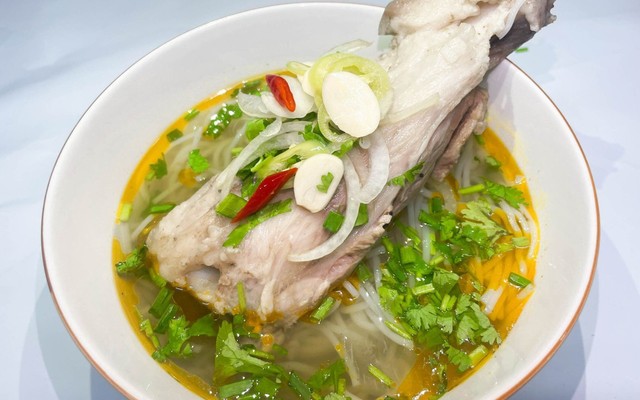 Bún Mây - Bún Bò, Giò & Chìa - 240 Lê Thanh Nghị