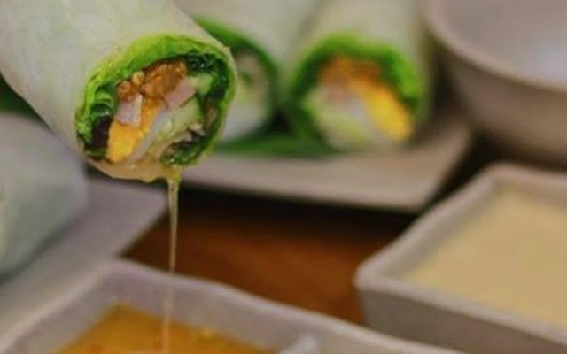 Đặc Sản Bình Định - Bún Thịt Nướng & Bánh Cuốn Cô Tuyền