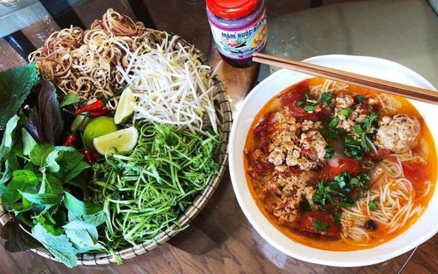 Ánh Dương Quán - Bún Riêu Ngon, Bánh Đa Trộn & Miến Trộn Ngon