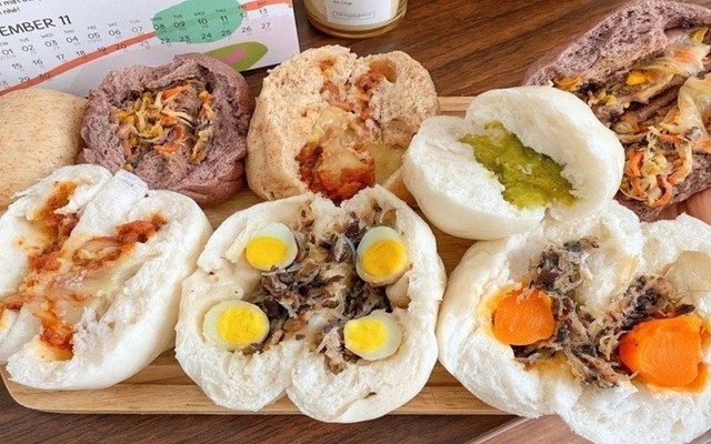 Bánh Bao Thúy Đỗ - Bánh Bao Xá Xíu Phô Mai - 84 Bà Triệu