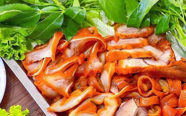 Giò Heo Phá Lấu Kha Thi - Trần Phú