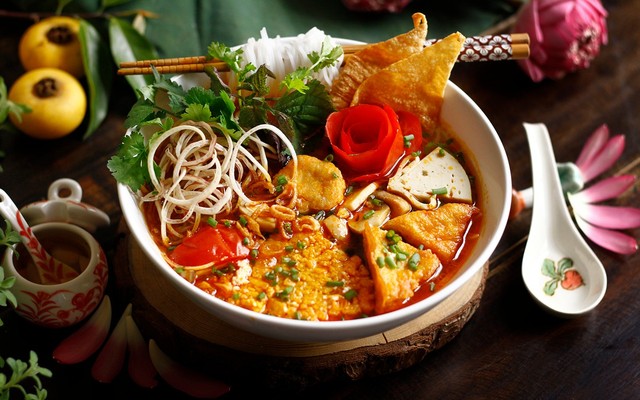 Hợp - Bún Riêu Chay & Coffee